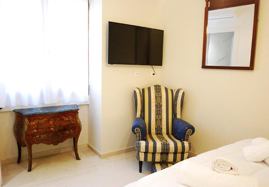 Heraklion Center Boutique 3 Bedroom Apartment Penelope Εξωτερικό φωτογραφία